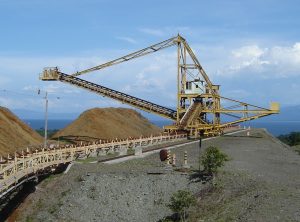 Large mining conveyor